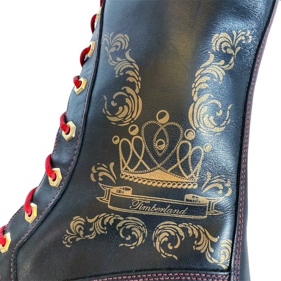 NWOT Timberland Black Leather Red Satin Gold Detail Lace Up Boots Size 6 - Picture 5 of 12